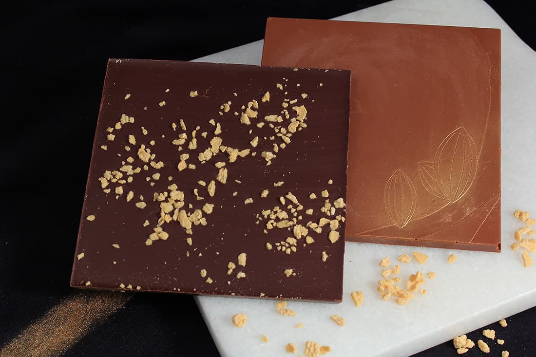 Tablette chocolat flocons d'érable | Gourmandises chocolatées | Pâtisserie Chocolaterie Raffin